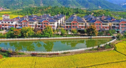 人民日报连发五文探讨五方面重大理论和实践问题