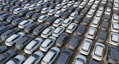 美国对中国180亿美元产品大幅增税 涉汽车、光伏、电池、半导体、钢铝等